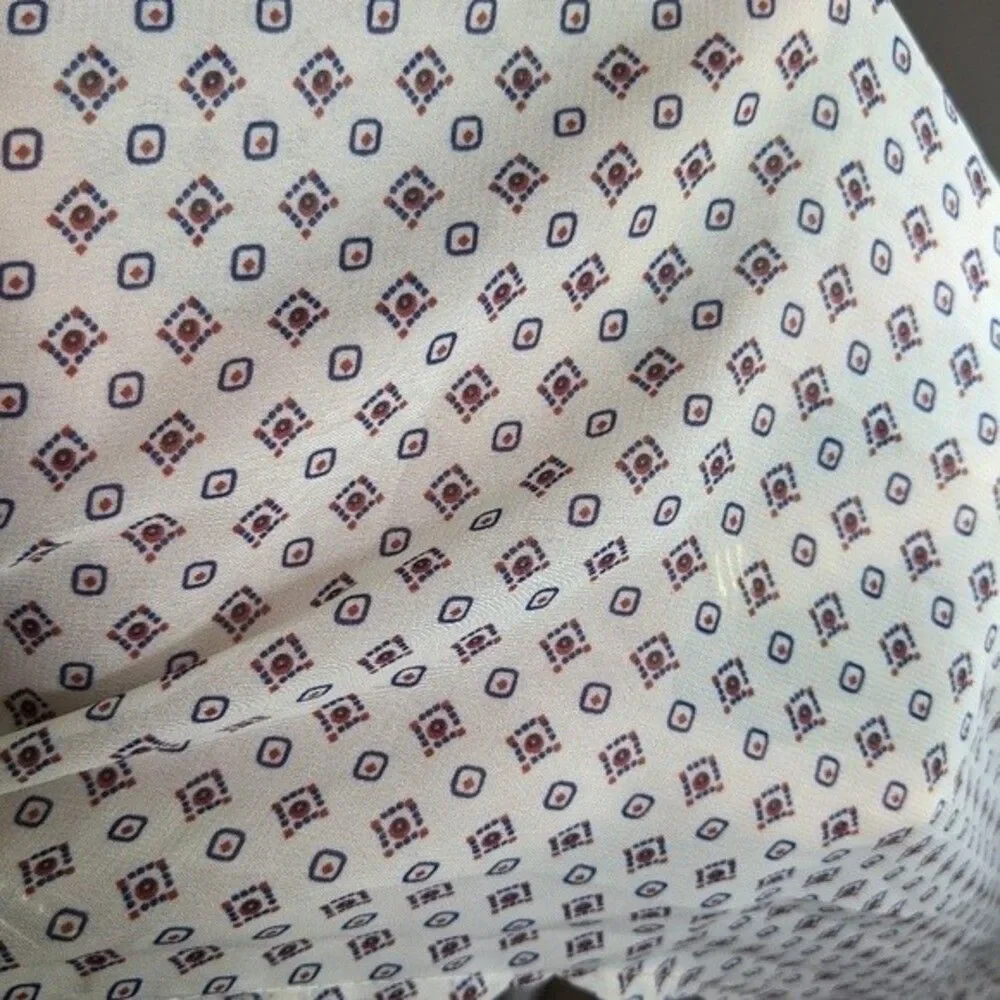 Cecico sheer button